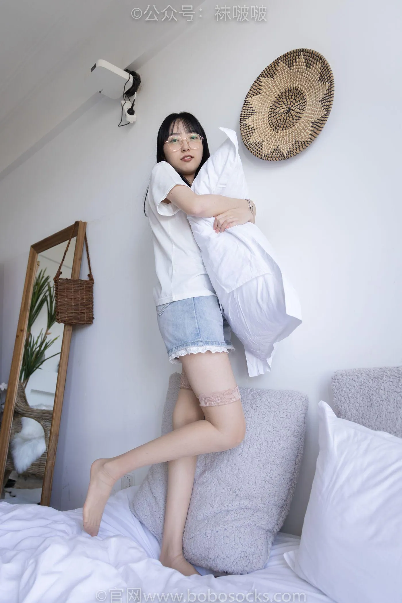 [BoBoSocks袜啵啵]NO.086 稚予-平底鞋、过膝肉丝 [130P]插图1